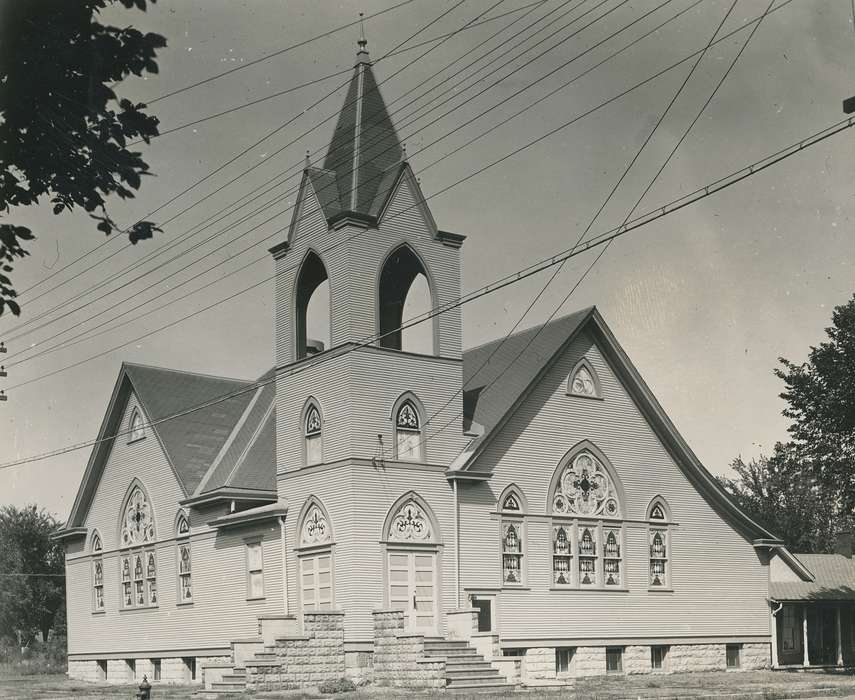 Waverly Public Library, church, Iowa History, window, history of Iowa, Waverly, IA, fire hydrant, power lines, Iowa, Religious Structures