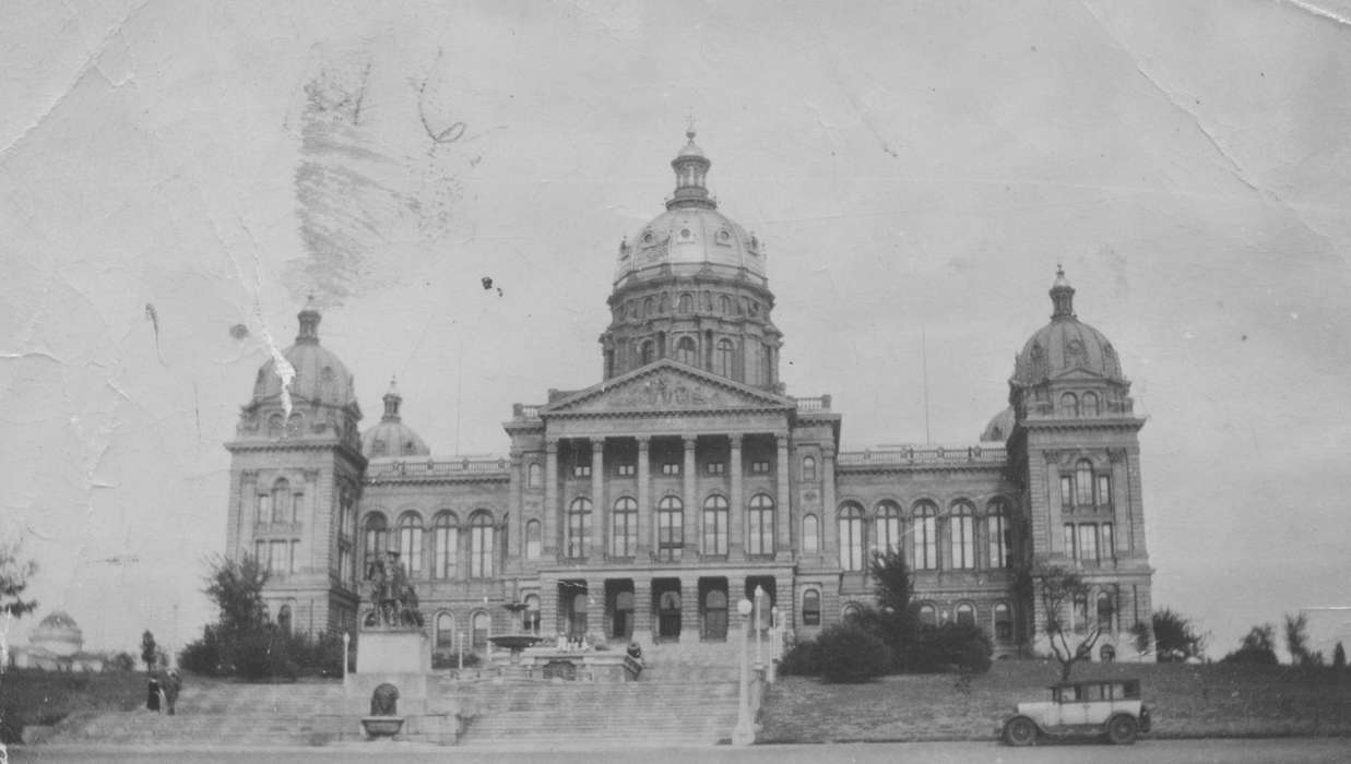 capitol, Cities and Towns, Iowa History, Wessels, Doris, Des Moines, IA, Main Streets & Town Squares, Iowa, history of Iowa