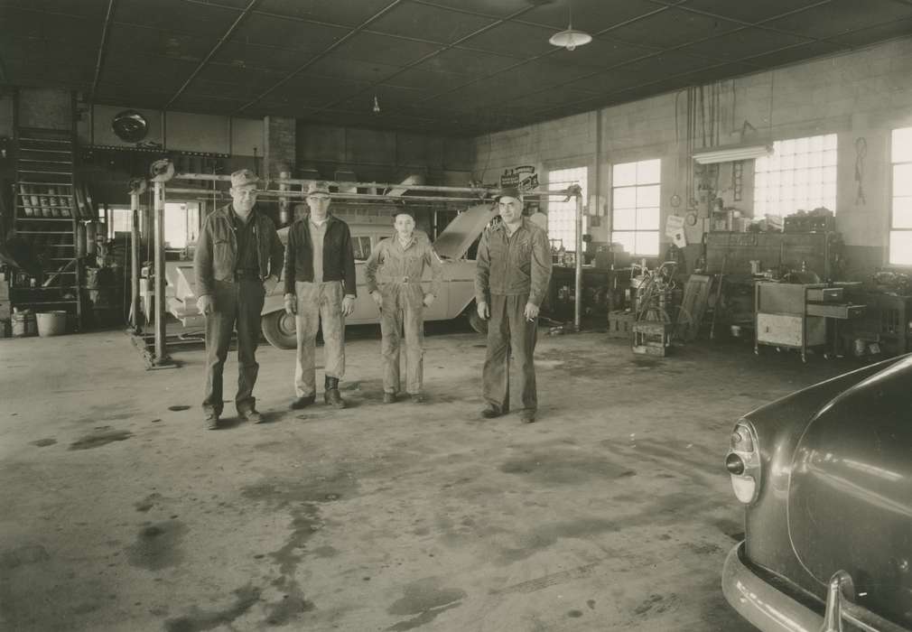 garage, Whittemore, IA, Labor and Occupations, history of Iowa, car, Iowa, Iowa History, Portraits - Group, Businesses and Factories, auto shop, Elbert, Jim