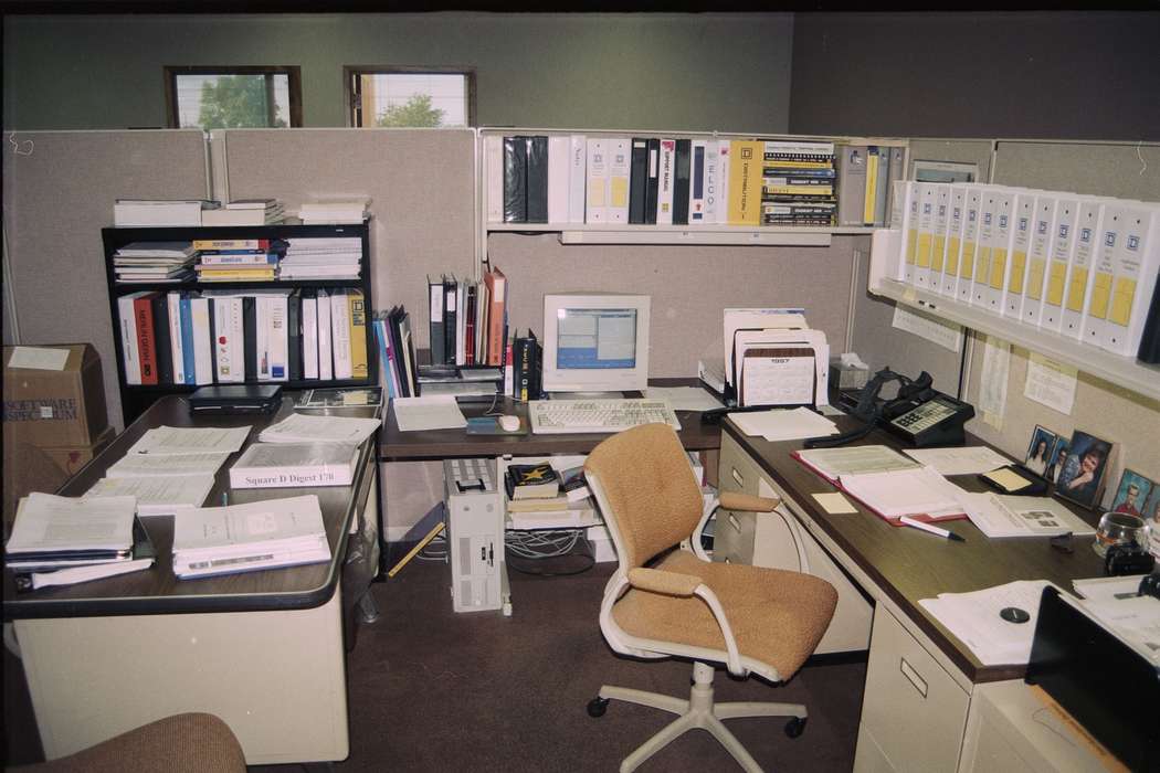 cubicle, desk, job, Labor and Occupations, Iowa, Iowa History, IA, corporate, chair, history of Iowa, Rustebakke, Paul, pc, computer, office