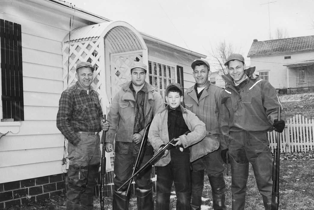 Portraits - Group, Iowa, IA, United States, Photos, historic, Coon Rapids, hunter, history, ia, Coon Rapids Enterprise, Children, Outdoor Recreation, guns