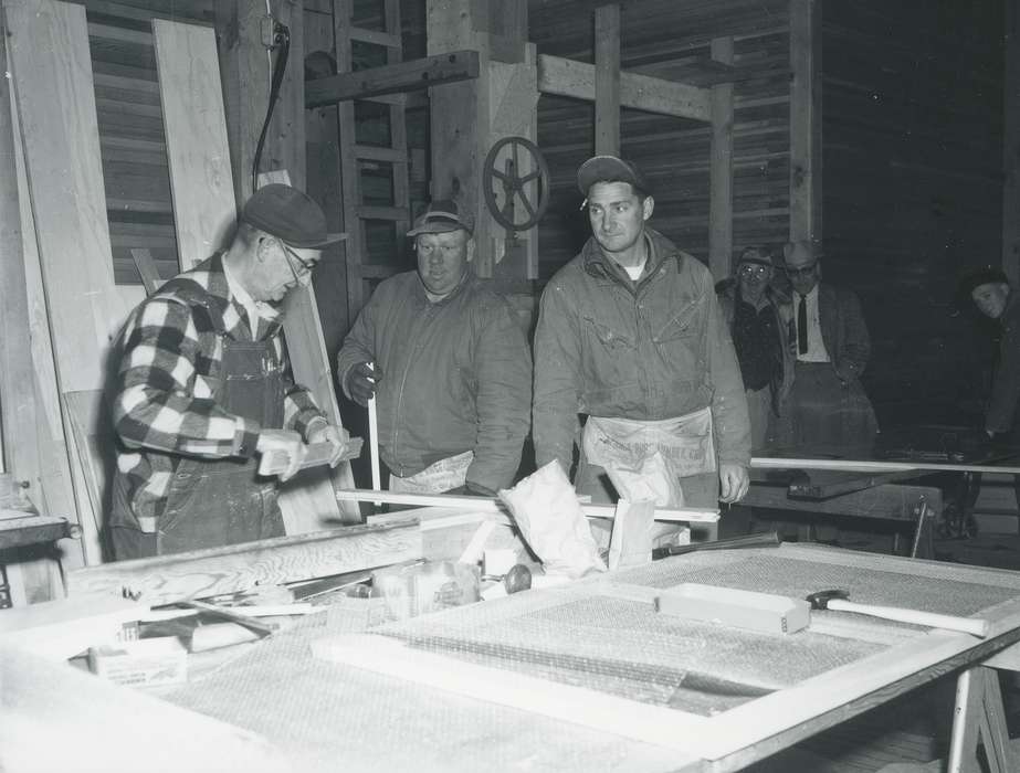 Waverly Public Library, carpentry, Labor and Occupations, Iowa, Iowa History, working men, construction, history of Iowa