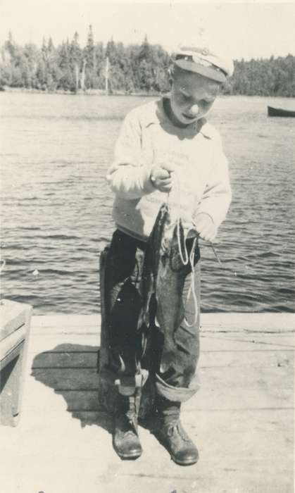 Lakes, Rivers, and Streams, Kral, Ty, ia, boy, Outdoor Recreation, Iowa, history, Portraits - Individual, Animals, Photos, Leisure, Children, fish, historic, United States