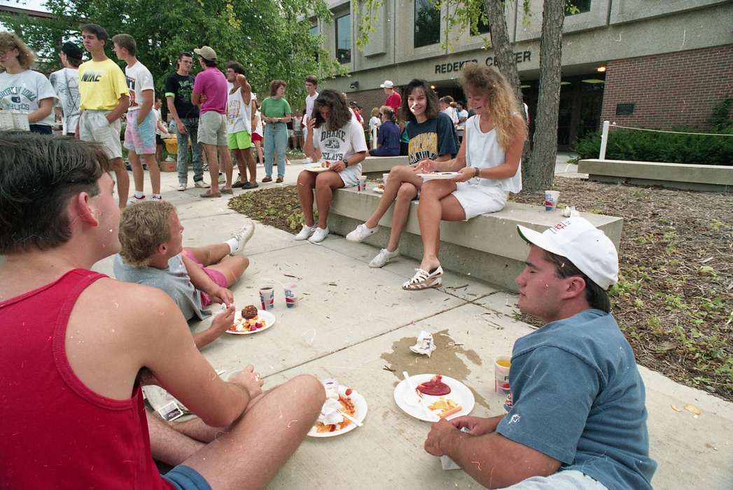 lunch, students, Schools and Education, study, university of northern iowa, feast, UNI Special Collections & University Archives, uni, redeker, picnic, Cedar Falls, IA, Iowa History, redeker center, Iowa, nike, history of Iowa, pepsi, northern iowa