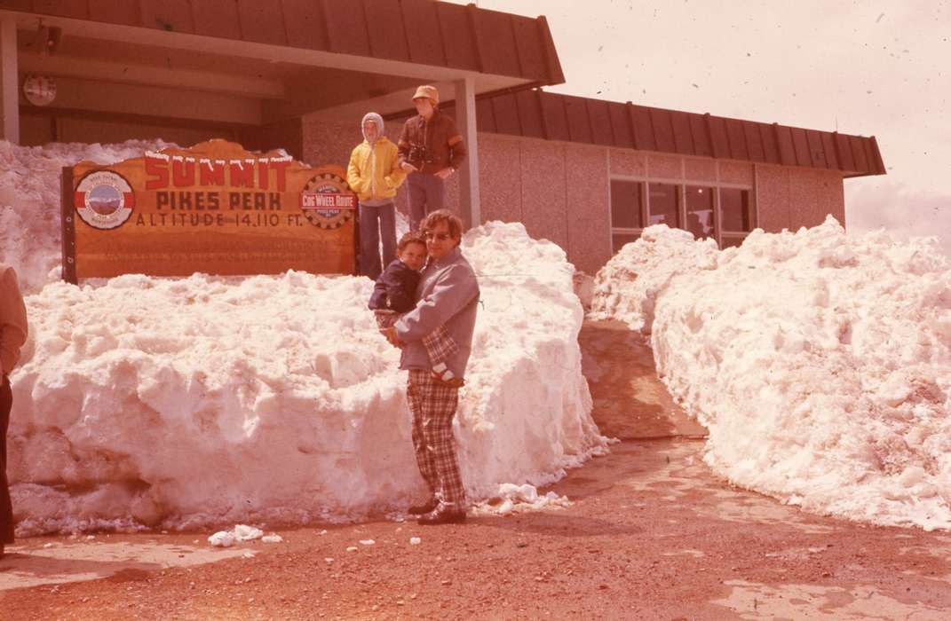 Colorado Springs, CO, Travel, Zischke, Ward, snow, history of Iowa, Iowa, Iowa History