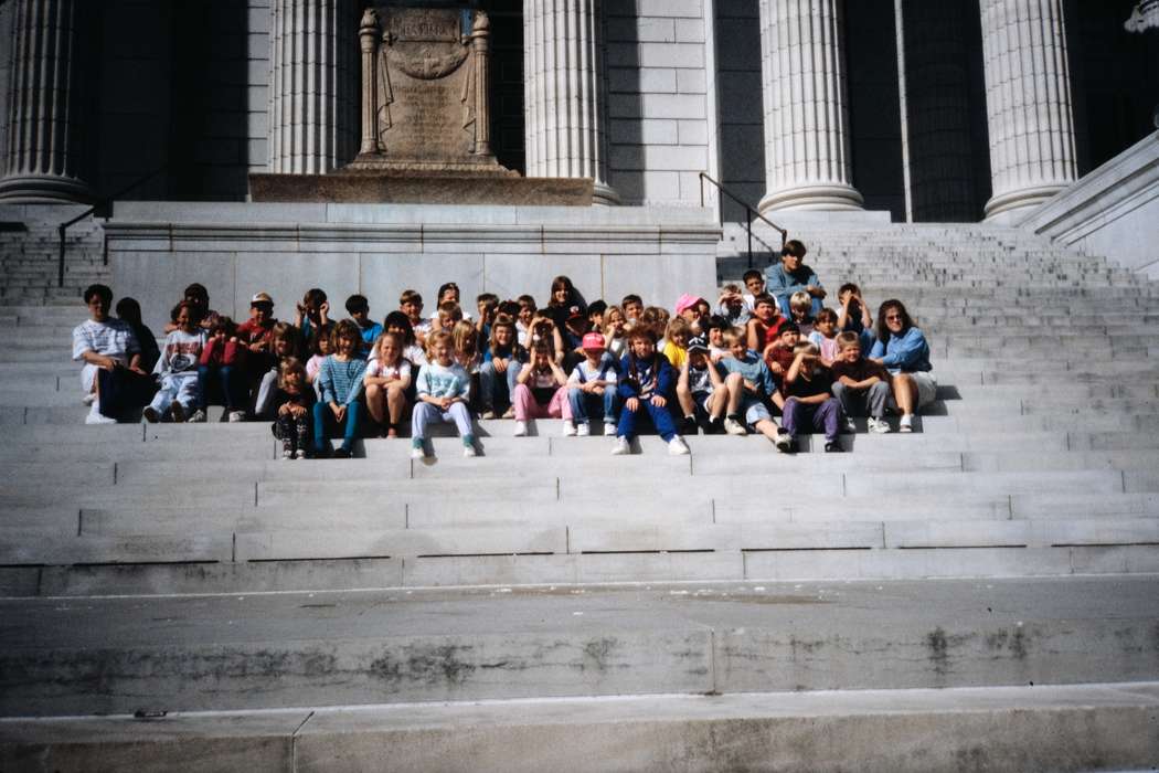 second grade missouri trip, school trip, Portraits - Group, Children, ia, United States, MO, Schools and Education, missouri trip, Iowa, Coon Rapids Enterprise, Photos, historic, history