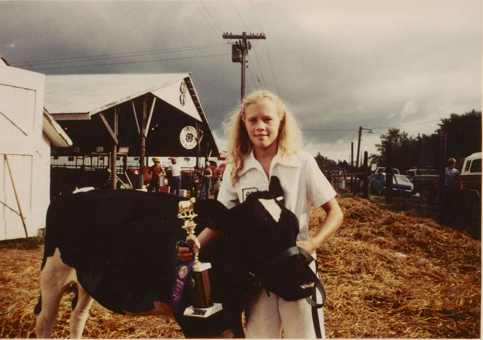 Sweeney, Rebecca, Fairs and Festivals, cow, Animals, 4-h, Iowa History, Independence, IA, holstein, Iowa, trophy, history of Iowa