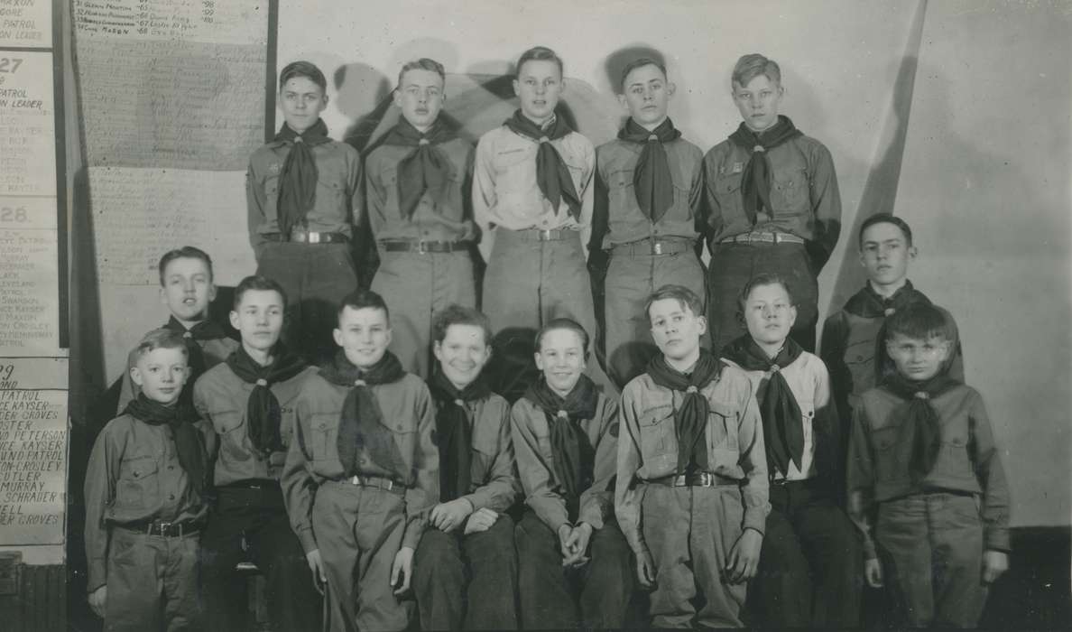 Iowa History, Iowa, history of Iowa, Portraits - Group, McMurray, Doug, Children, IA, boy scouts