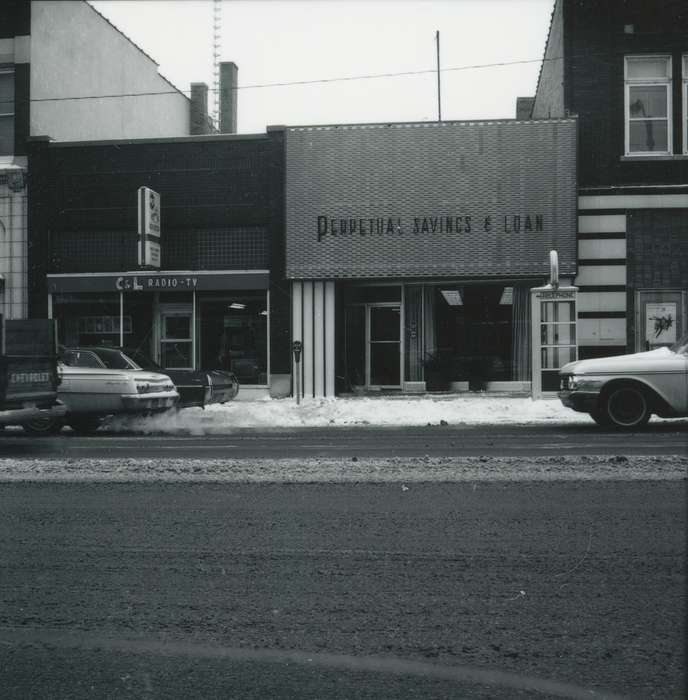 storefront, Businesses and Factories, snow, Waverly Public Library, Iowa History, street, Iowa, history of Iowa
