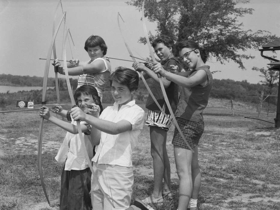 Portraits - Group, bow and arrow, Children, Iowa, United States, historic, history, camp, Photos, Sports, archery, IA, Washington, Washington Evening Journal, ia, Outdoor Recreation