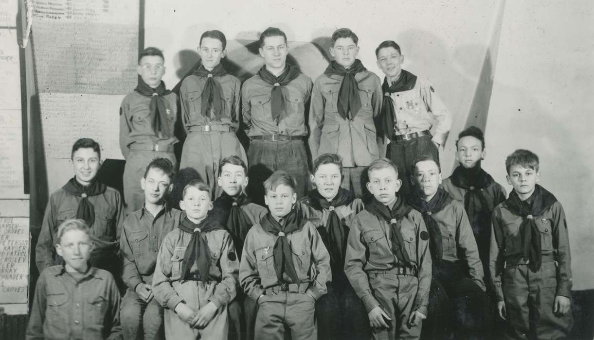 Iowa History, boy scouts, history of Iowa, Portraits - Group, Iowa, IA, McMurray, Doug, Children
