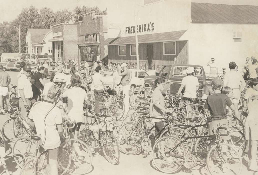Waverly Public Library, Frederika, IA, Iowa History, Entertainment, history of Iowa, Outdoor Recreation, biker, bicycle, Fairs and Festivals, Iowa