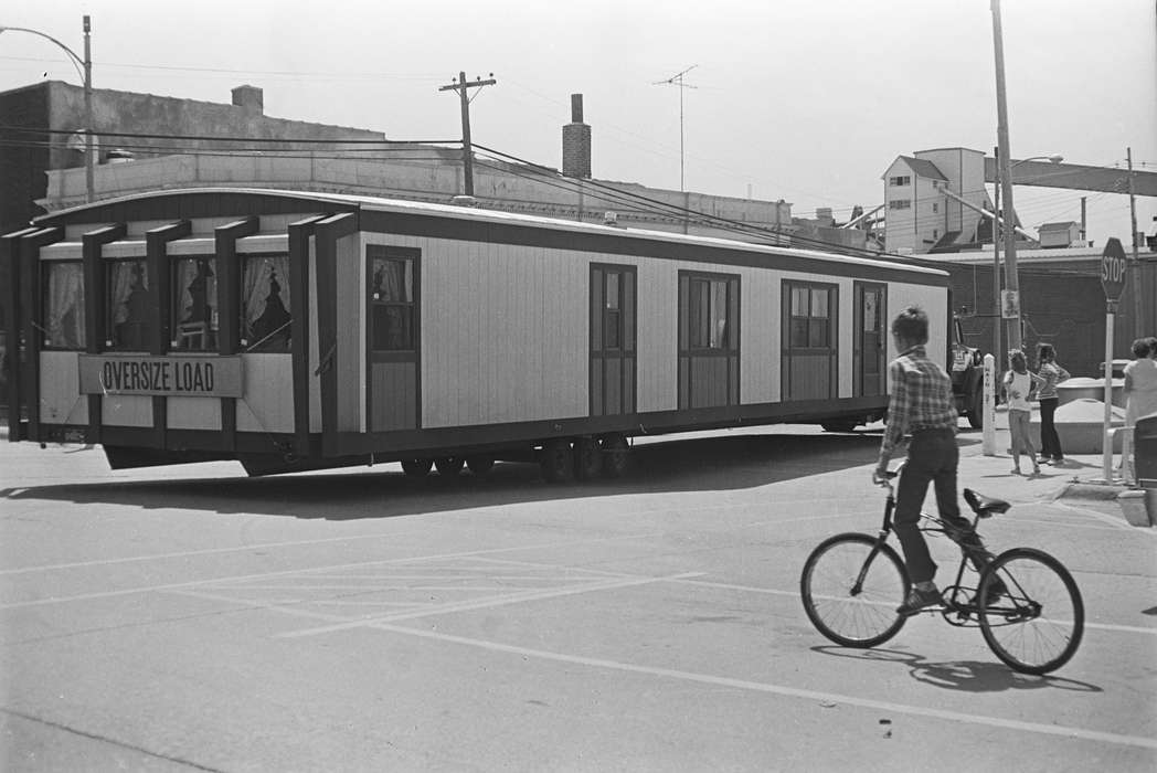 mobile home, Businesses and Factories, Cities and Towns, Coon Rapids Enterprise, Coon Rapids, Iowa, bike, historic, United States, ia, Children, Main Streets & Town Squares, history, Photos, IA, bicycle