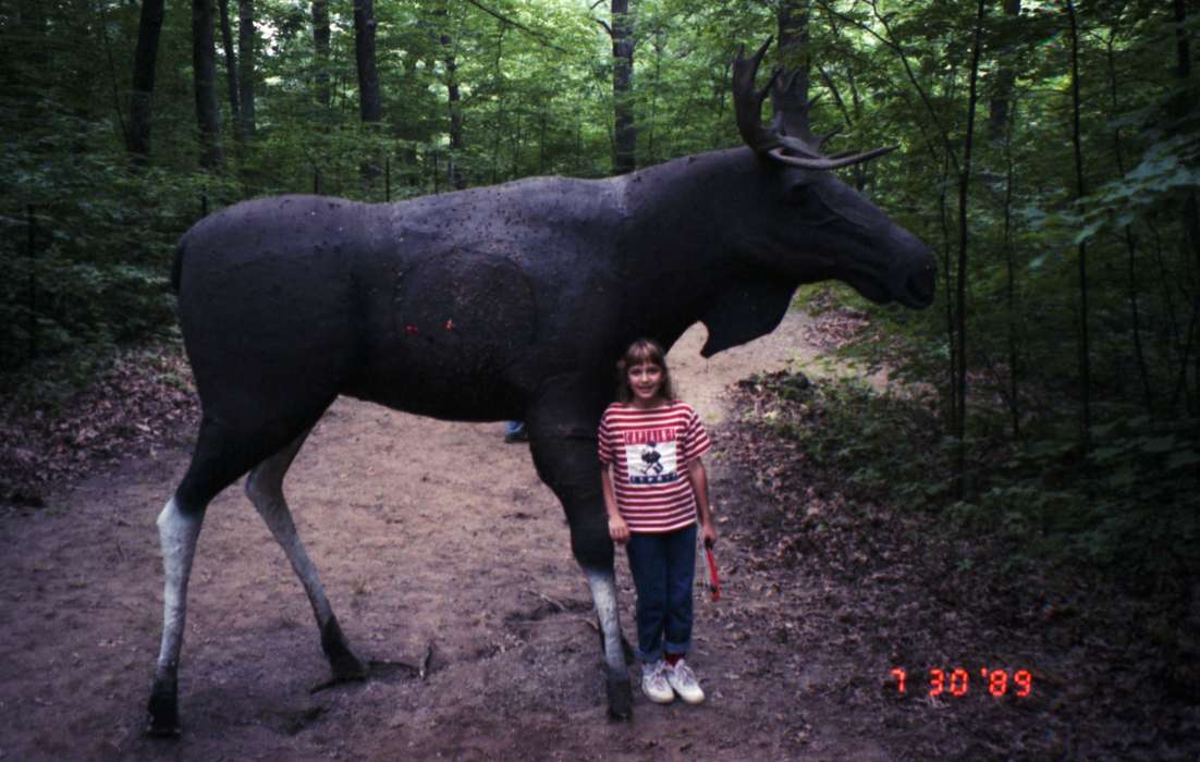 girl, history of Iowa, USA, Children, Grassi, Connie, statue, Animals, Iowa, Iowa History, moose, forest