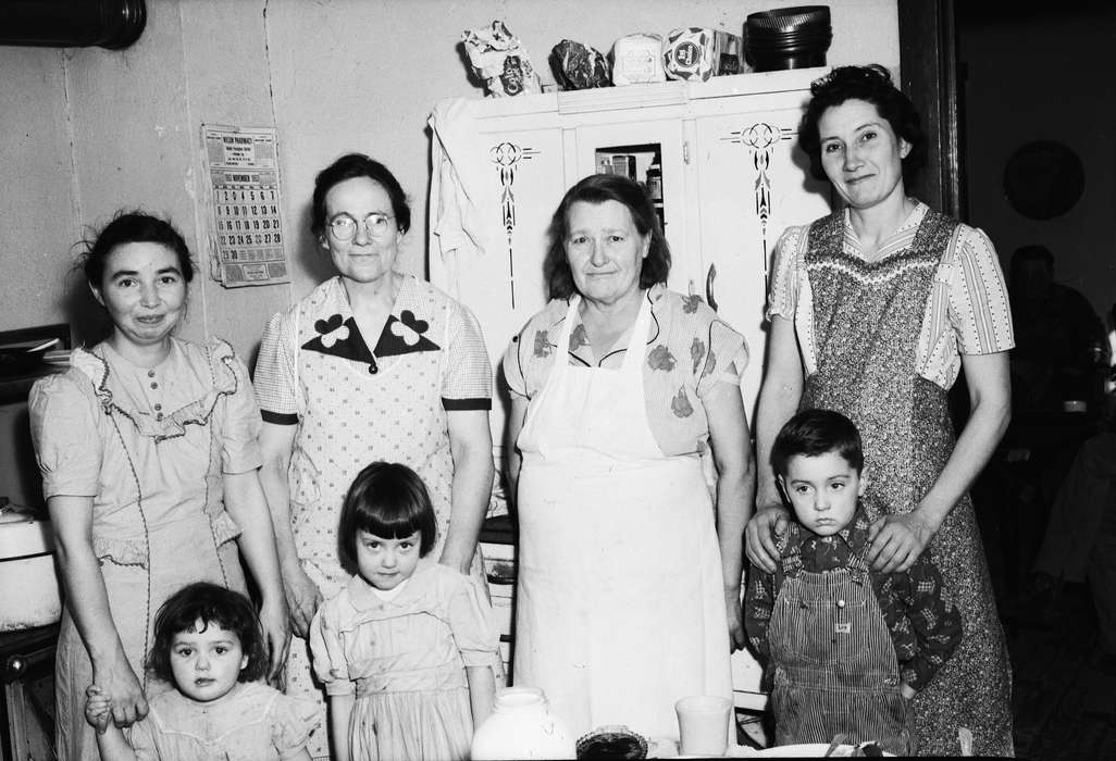 history, Iowa, United States, Coon Rapids Enterprise, IA, Portraits - Group, historic, Coon Rapids, Photos, ia