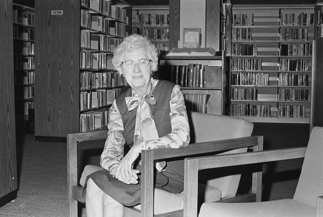 Coon Rapids Enterprise, Coon Rapids, book shelf, Iowa, historic, old woman, United States, Labor and Occupations, ia, library, history, Photos, IA