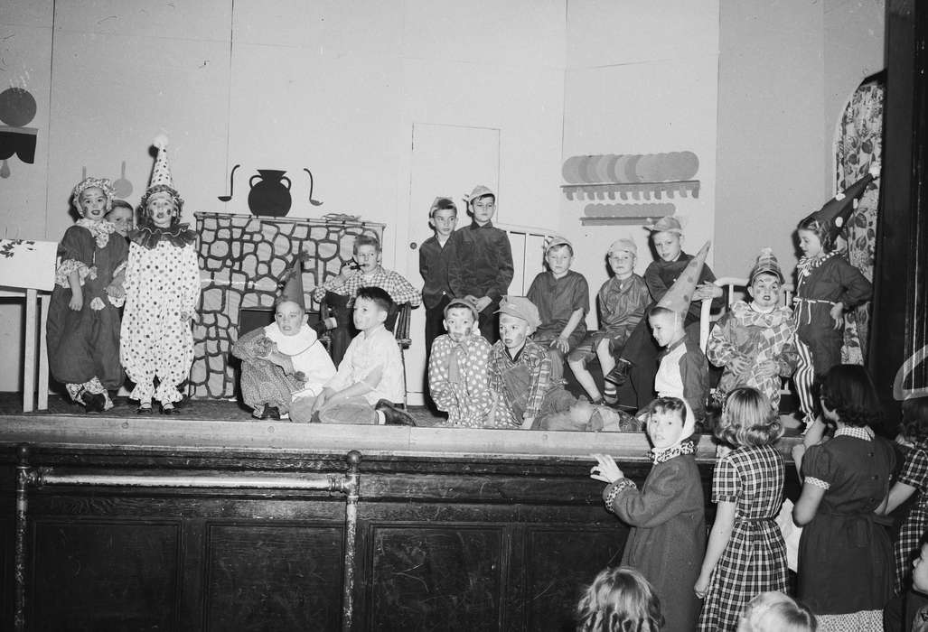 Coon Rapids, Entertainment, Photos, Coon Rapids Enterprise, history, ia, IA, Iowa, Children, historic, United States