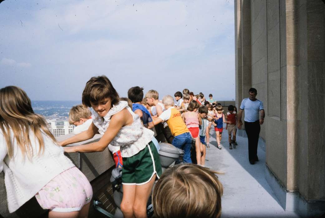 Cities and Towns, Kansas City, Iowa, MO, Coon Rapids Enterprise, school trip, missouri trip, history, historic, ia, Schools and Education, United States, Children, Photos