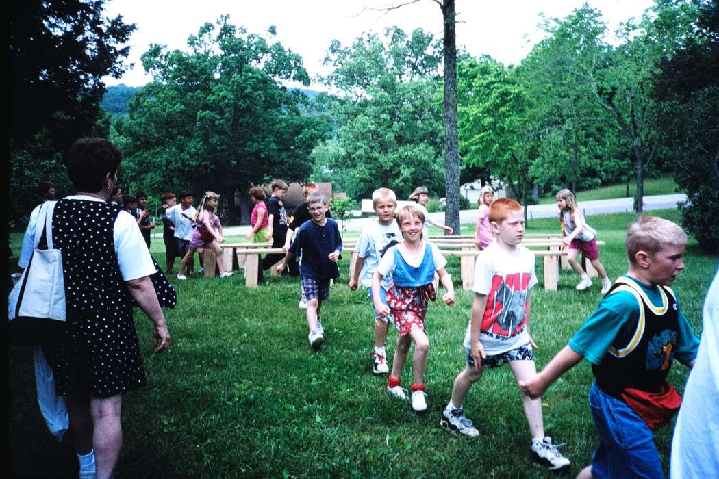 line, ia, second grade missouri trip, Schools and Education, Outdoor Recreation, Iowa, history, Photos, Coon Rapids Enterprise, Children, missouri trip, historic, United States, MO, school trip