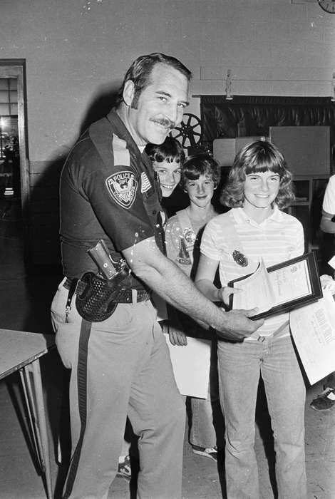 Coon Rapids Enterprise, Coon Rapids, police officer, Iowa, Portraits - Group, historic, Schools and Education, United States, Labor and Occupations, Children, ia, history, Photos, IA