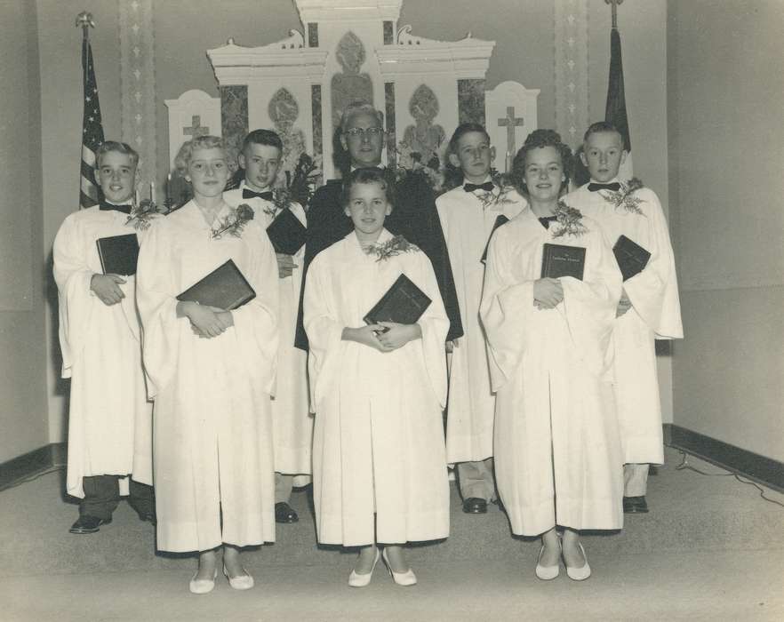 bible, pastor, cross, Religion, history, historic, Iowa, Coon Rapids Enterprise, habit, Children, ia, Religious Structures, christianity, Photos, Portraits - Group