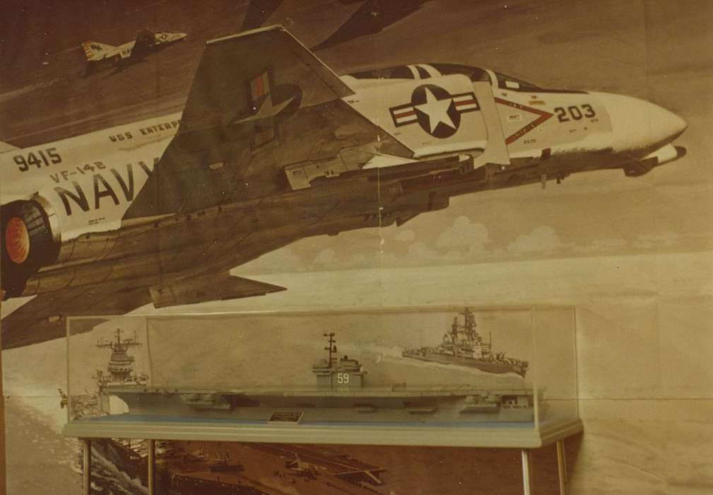 Military and Veterans, exhibit, boat, museum, fighter jet, history of Iowa, Iowa, Iowa History, IA, ship, Knospe, Mona, navy, plane