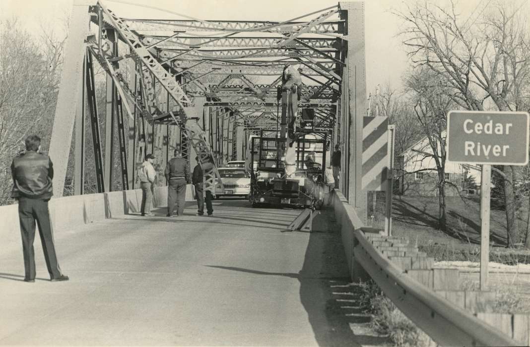 Homes, bridge, Waverly, IA, Iowa, police officer, history of Iowa, Waverly Public Library, truck, Iowa History