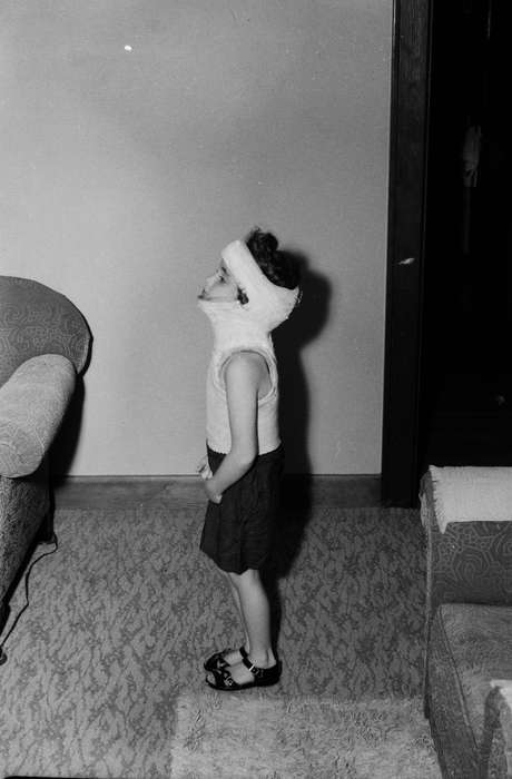 Portraits - Individual, Families, history, ia, Aerial Shots, Photos, Children, cast, Coon Rapids Enterprise, historic, child, Iowa, Homes, injury
