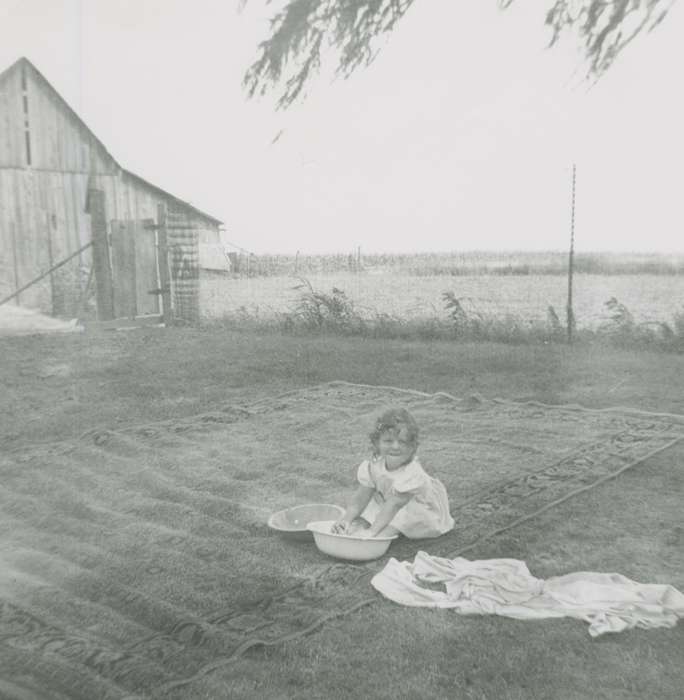 Portraits - Individual, Hale, Gina, Iowa, Humboldt County, IA, history of Iowa, Iowa History, rug, Children