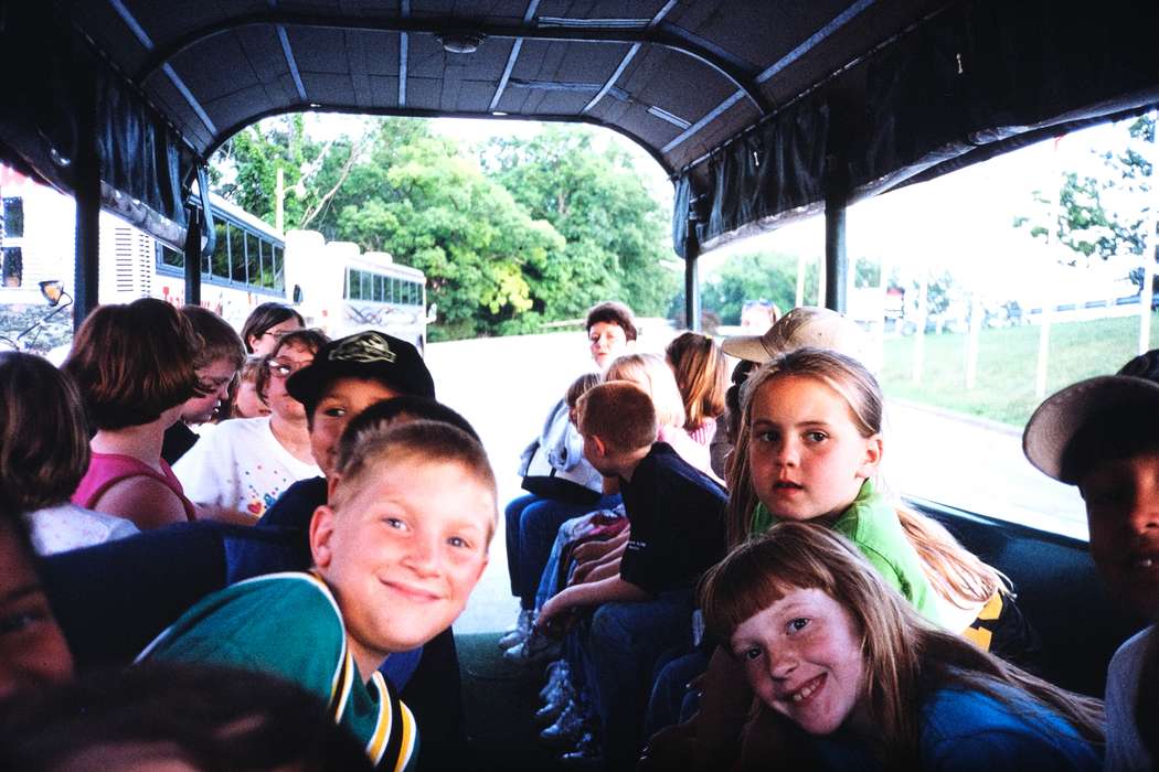 ia, Travel, second grade missouri trip, Schools and Education, Iowa, history, United States, Photos, MO, Coon Rapids Enterprise, Children, missouri trip, historic, bus, Motorized Vehicles, school trip