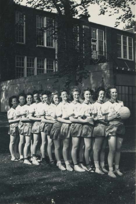 Kral, Ty, ia, Thompson, Schools and Education, high school, Iowa, history, IA, Photos, Winnebago, Portraits - Group, Children, basketball team, historic, United States, girl