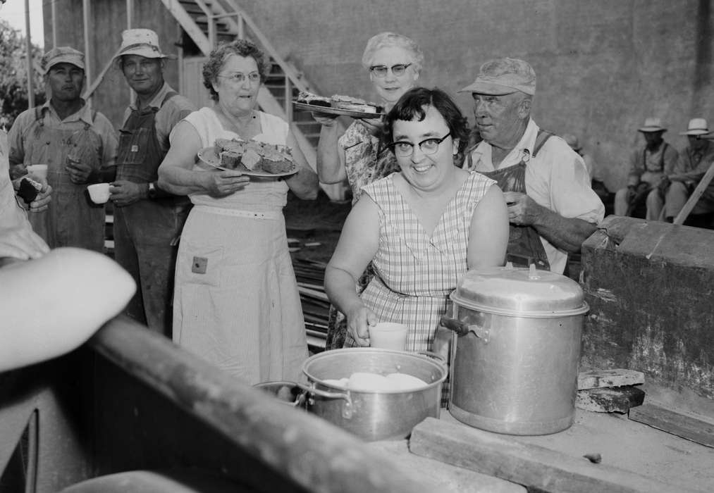 Washington Evening Journal, Photos, construction, history, Brighton, cooking, Iowa, Labor and Occupations, United States, Washington, ia, IA, historic