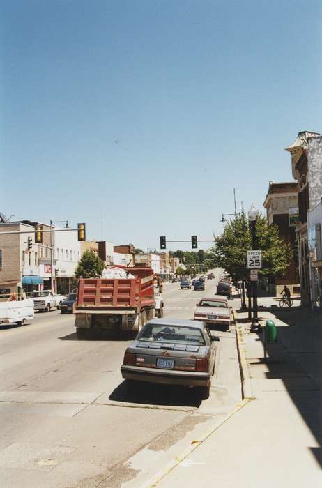 Cities and Towns, sidewalk, car, Businesses and Factories, summer, Waverly Public Library, Floods, street light, Civic Engagement, Iowa History, truck, Waverly, IA, street, Iowa, Motorized Vehicles, history of Iowa, dump truck, Labor and Occupations