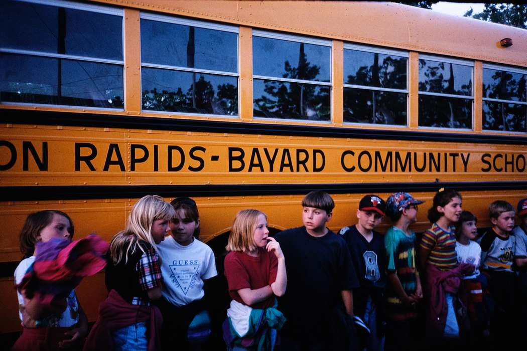 line, ia, school bus, Schools and Education, second grade missouri trip, Iowa, history, United States, Photos, MO, Coon Rapids Enterprise, Children, missouri trip, historic, bus, Motorized Vehicles, school trip