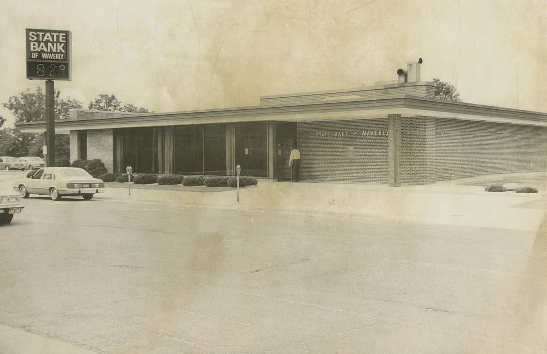 Businesses and Factories, history of Iowa, Waverly Public Library, Iowa, Waverly, IA, Labor and Occupations, Iowa History, bank, Cities and Towns, Main Streets & Town Squares