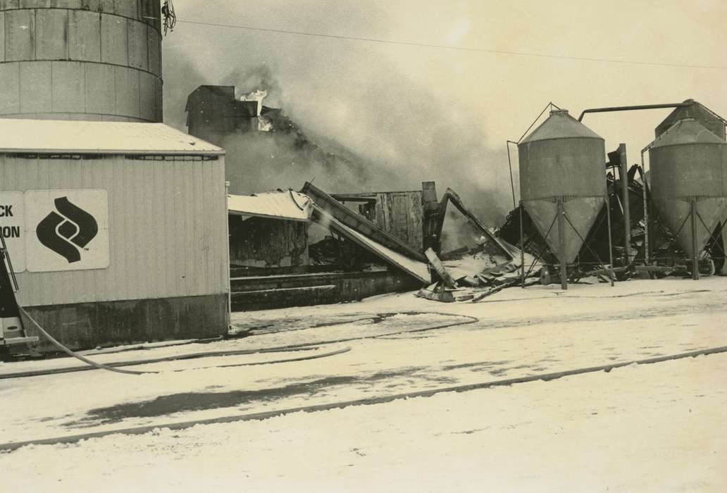 Iowa, Waverly Public Library, fire, grain elevator, Iowa History, history of Iowa, Businesses and Factories, farmers cooperative