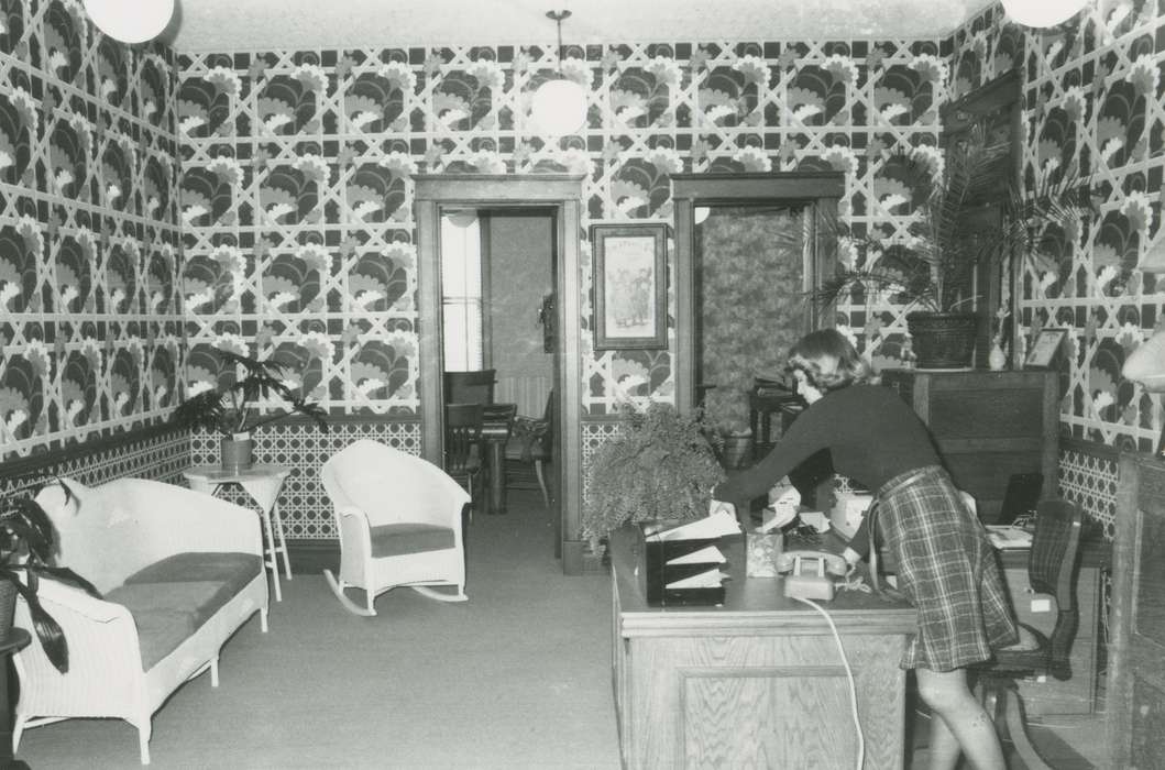 wallpaper, couch, women at work, Waverly Public Library, Iowa History, rocking chair, history of Iowa, desk, office, Labor and Occupations, Iowa