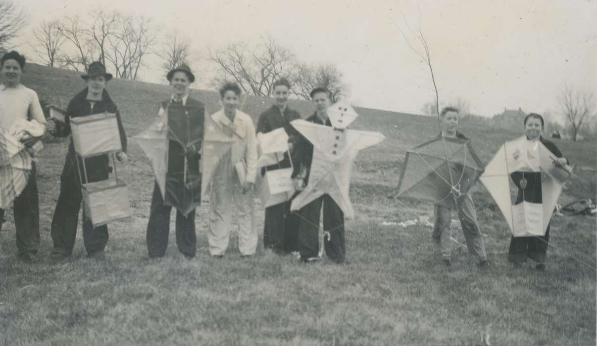 boy scouts, Outdoor Recreation, history of Iowa, McMurray, Doug, Webster City, IA, kites, Portraits - Group, Iowa, Iowa History