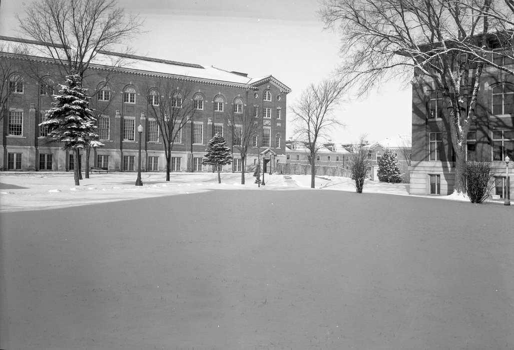 Schools and Education, university of northern iowa, UNI Special Collections & University Archives, snow, uni, iowa state teachers college, Cedar Falls, IA, Iowa History, Winter, Iowa, history of Iowa