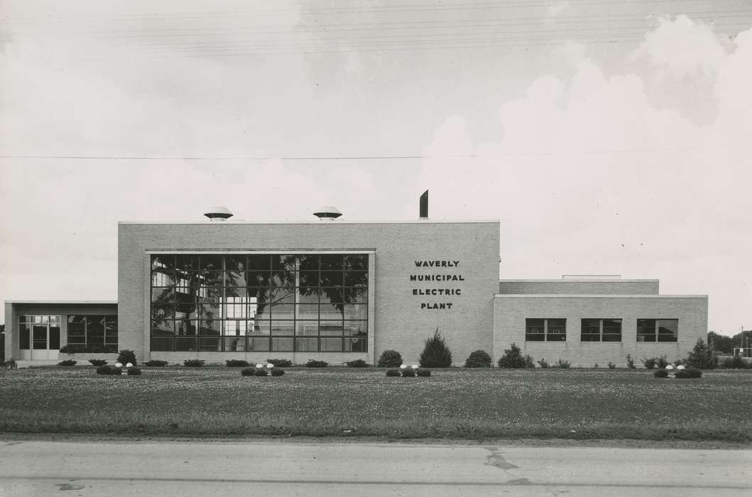 history of Iowa, brick building, Businesses and Factories, power plant, Iowa History, Iowa, Waverly Public Library, correct date needed, Cities and Towns