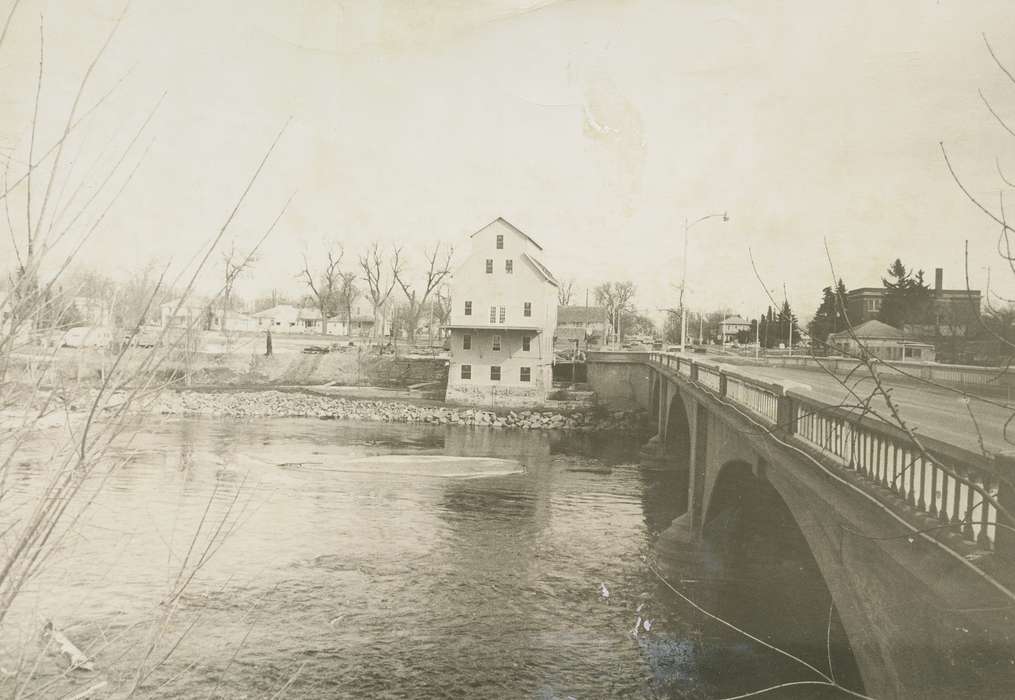history of Iowa, Cities and Towns, mill, Businesses and Factories, Waverly Public Library, bridge, river, Iowa History, Lakes, Rivers, and Streams, Iowa, Shell Rock, IA, Main Streets & Town Squares