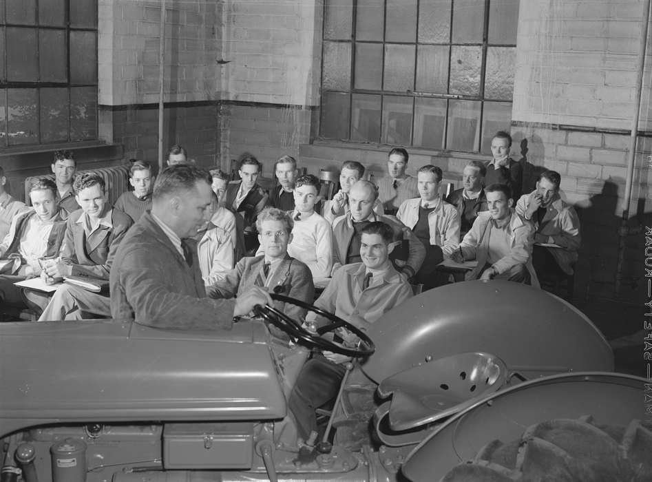 classroom, studying, Library of Congress, iowa state university, Labor and Occupations, Farming Equipment, history of Iowa, agriculture, Iowa, Iowa History, students, Motorized Vehicles, Schools and Education, tractor, classmates