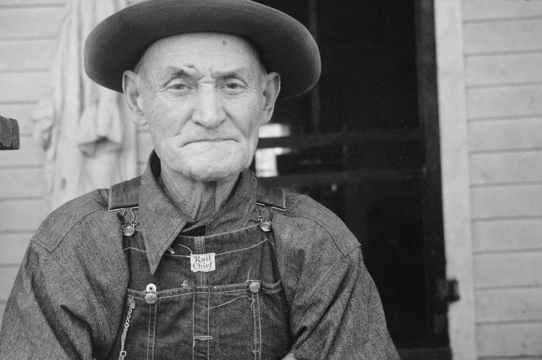 Homes, history of Iowa, Library of Congress, overalls, Iowa History, old man, Iowa, wrinkles, Portraits - Individual, hat