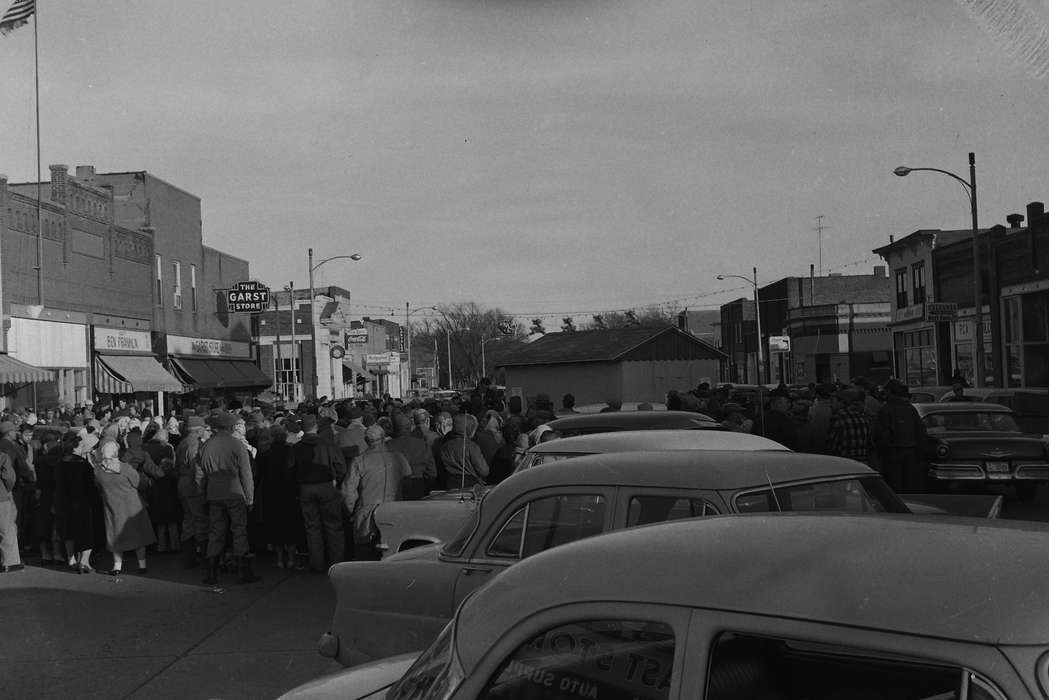 United States, history, ia, Photos, Main Streets & Town Squares, cars, Coon Rapids Enterprise, crowd, historic, street, Iowa, IA, Civic Engagement, Coon Rapids, Motorized Vehicles