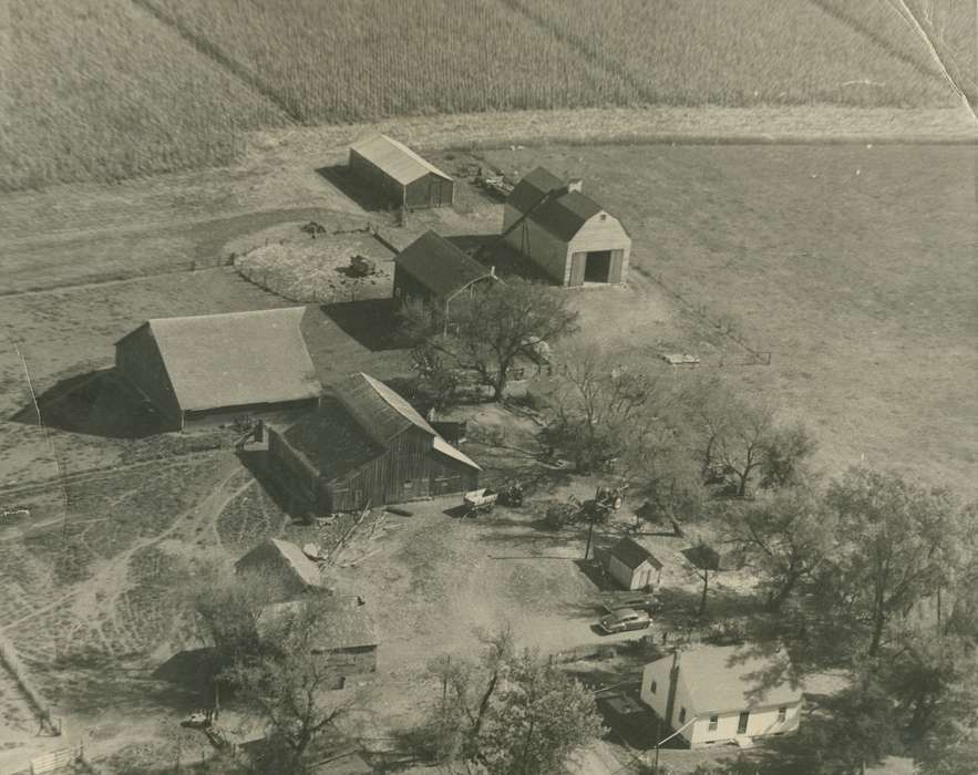 Eldora, IA, Farms, Iowa History, Barns, Aerial Shots, Iowa, Putman, Dorien, history of Iowa