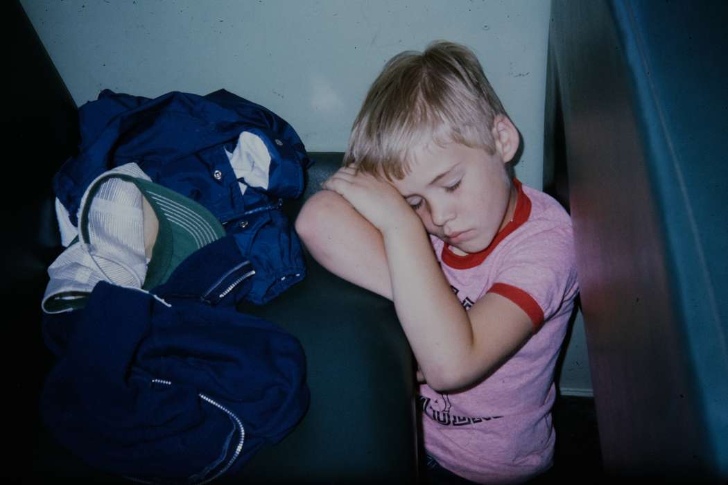 school bus, Iowa, Coon Rapids Enterprise, school trip, missouri trip, IA, asleep, history, Coon Rapids, historic, sleep, ia, Schools and Education, United States, Children, Photos