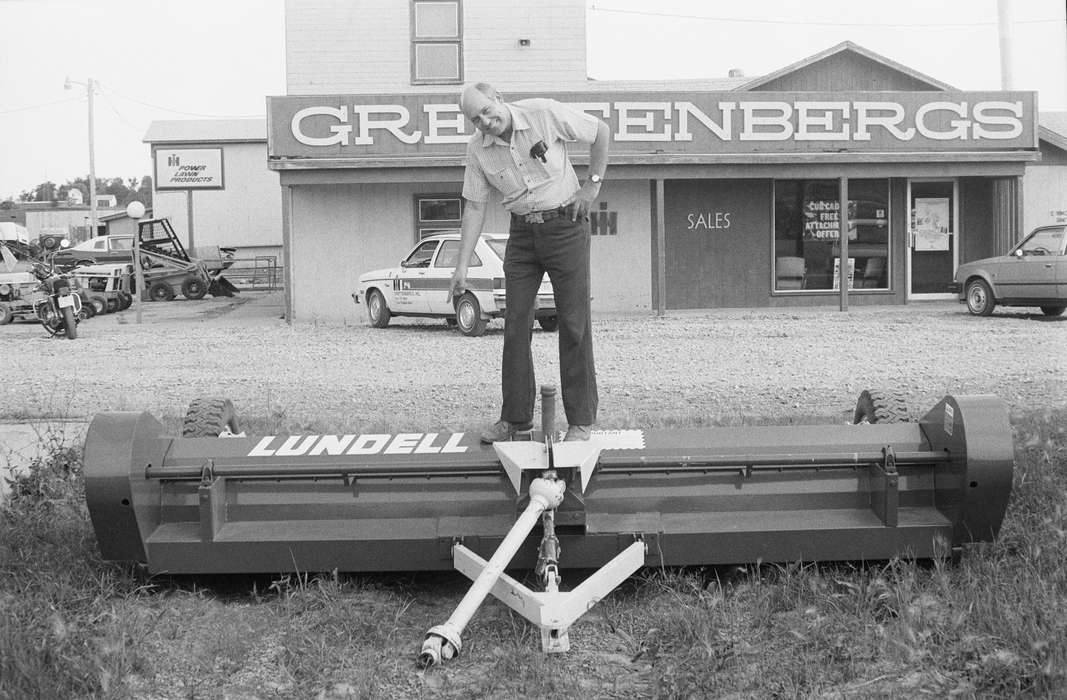 Businesses and Factories, Coon Rapids Enterprise, Coon Rapids, Iowa, historic, man, United States, ia, history, Photos, IA