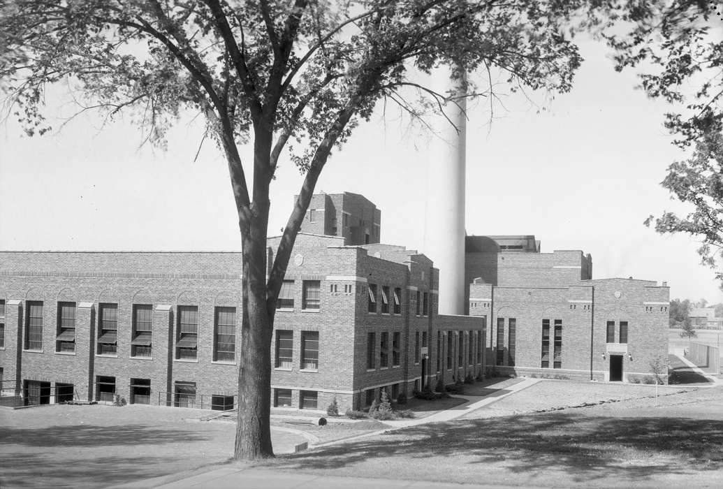 Schools and Education, university of northern iowa, UNI Special Collections & University Archives, uni, iowa state teachers college, Cedar Falls, IA, Iowa History, Iowa, history of Iowa, smokestack