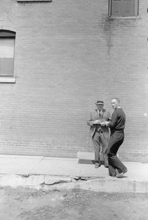 history of Iowa, Leisure, Library of Congress, Main Streets & Town Squares, broken sidewalk, Iowa History, Iowa, suit, men, Cities and Towns