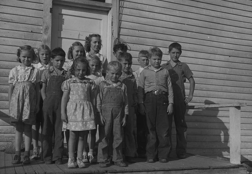 Coon Rapids Enterprise, United States, ia, IA, Coon Rapids, historic, Iowa, history, Photos, Children